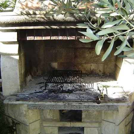 Fish شقة بوداكا